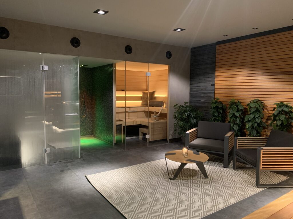 Showroom IMAGINOX group with sauna and steam bath