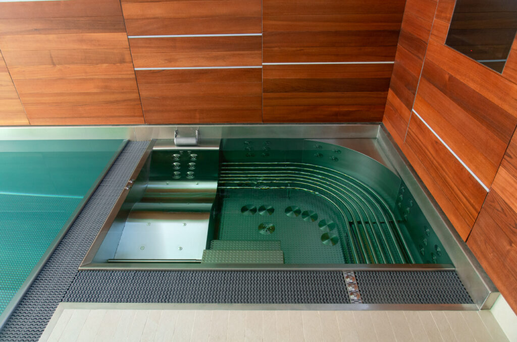 Tailor made hot tub by IMAGINOX