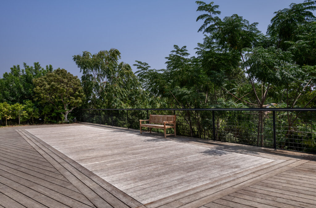 AQUAFLOORS - the perfect pool for swimming