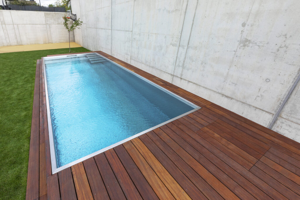 Ideal skimmer pool for family