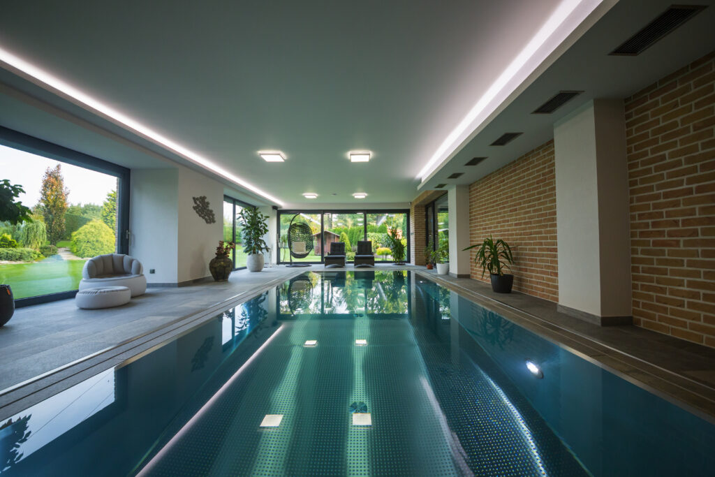 Exclusive family swimming pool